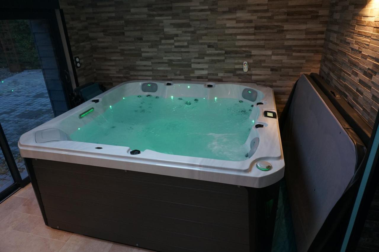 Domaine Du Moulin A Vent - Gite & Spa Saint-Florent-sur-Cher Kültér fotó